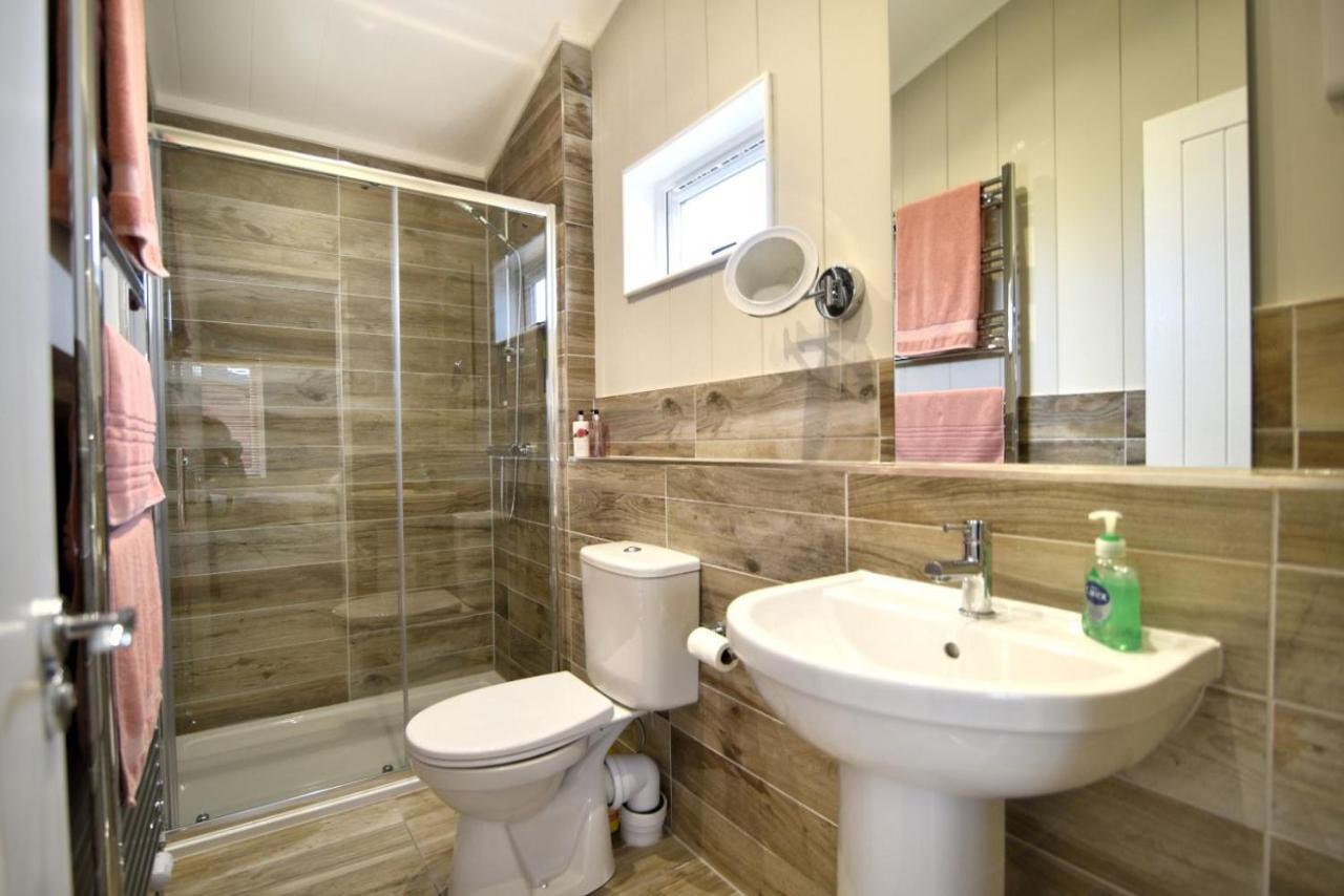 Hazelwood 4 Pinewood Retreat Villa Lyme Regis Dış mekan fotoğraf